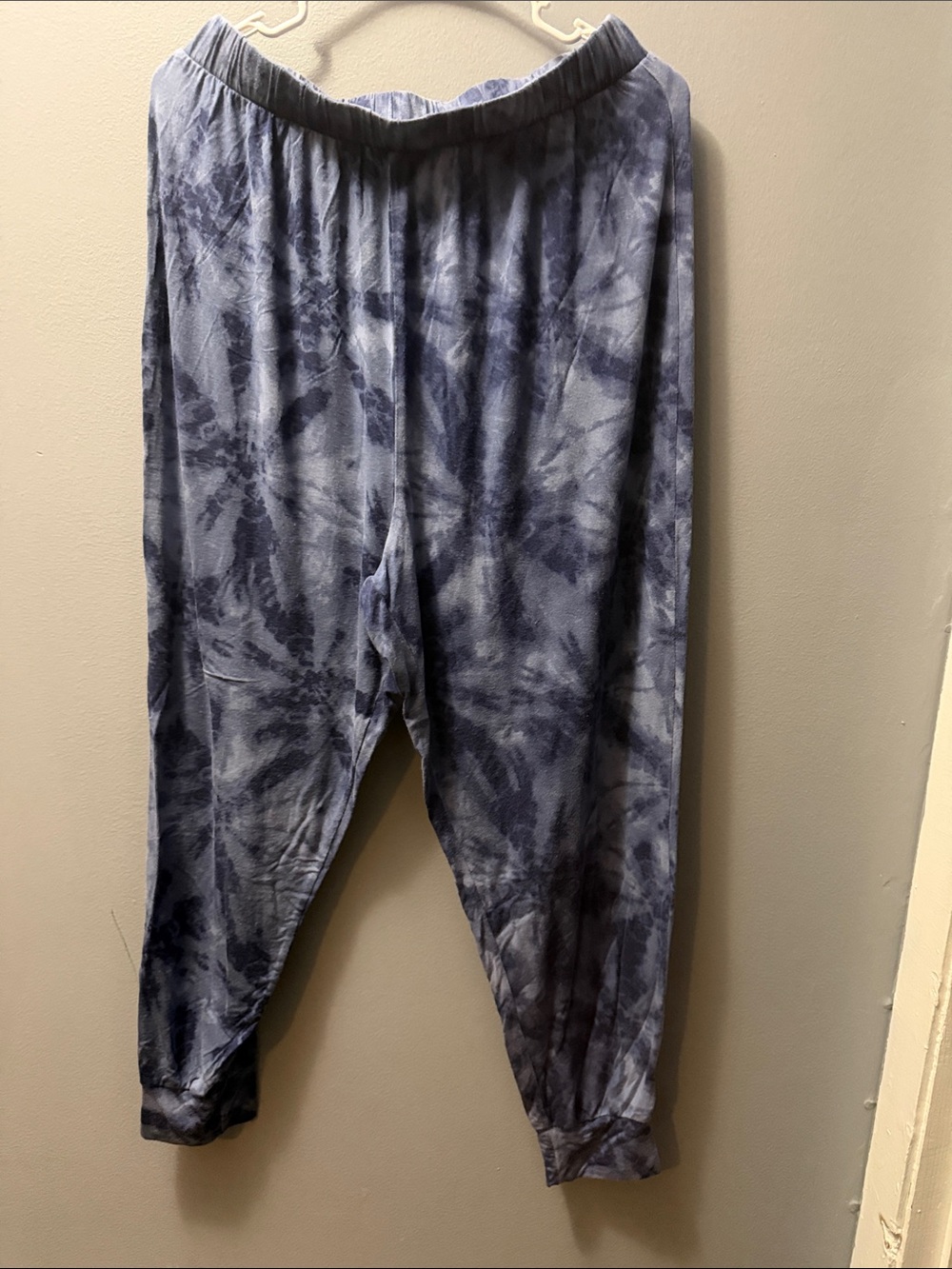 Old Navy Women's Blue Tie-Dye Jogger Pants